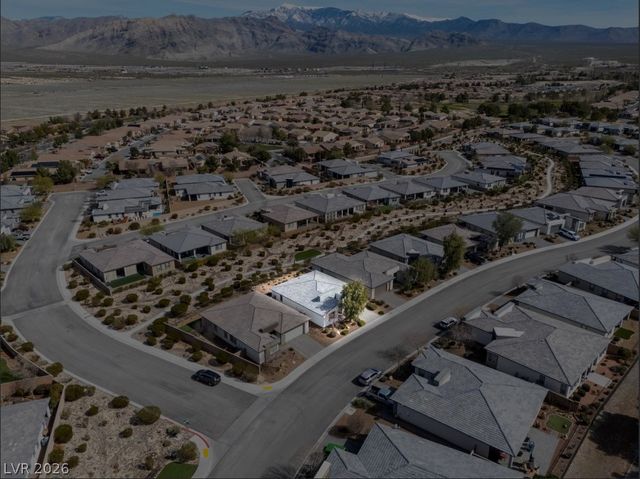 4882 East Beacon Ridge Drive, Pahrump, NV 89061