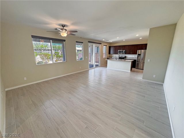 4882 East Beacon Ridge Drive, Pahrump, NV 89061