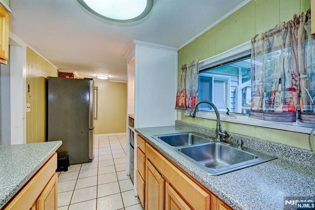89 Tintle Avenue, West Milford, NJ 07480