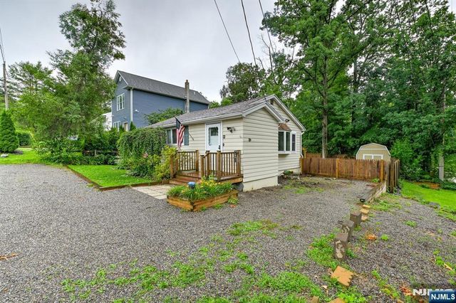 89 Tintle Avenue, West Milford, NJ 07480