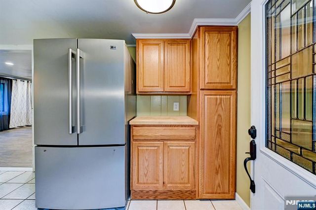 89 Tintle Avenue, West Milford, NJ 07480