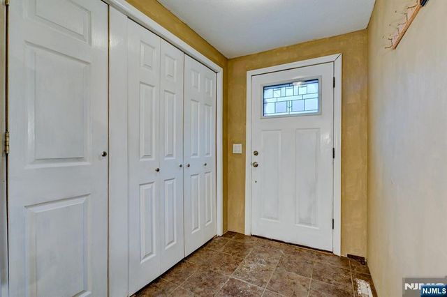 89 Tintle Avenue, West Milford, NJ 07480