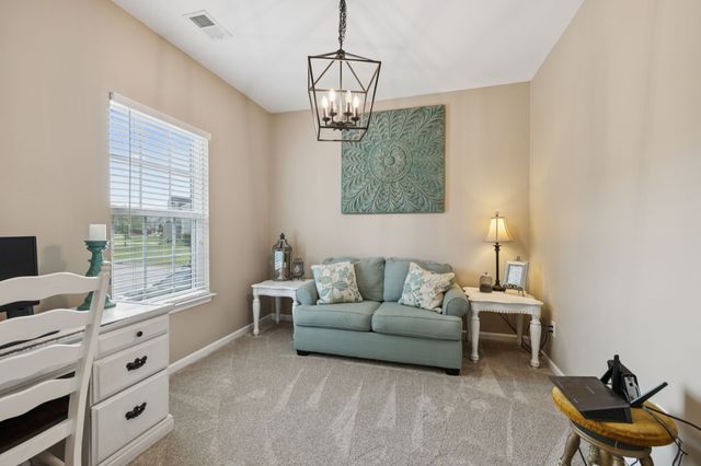 2608 Bluffton Ln, Columbia, TN 38401