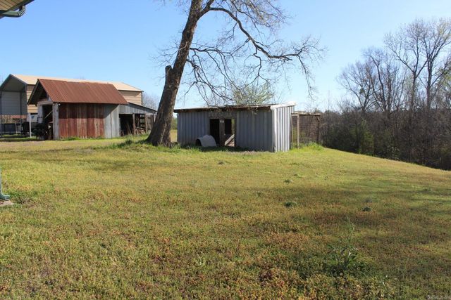 804 & 808 Old Center Point Road, Nashville, AR 71852