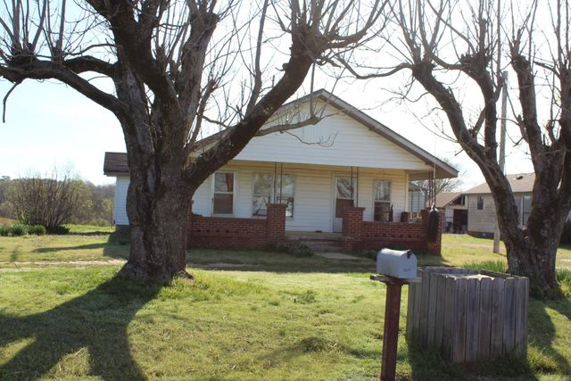 804 & 808 Old Center Point Road, Nashville, AR 71852