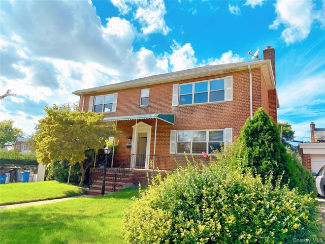 200-21 39 Ave, Bayside, NY 11361