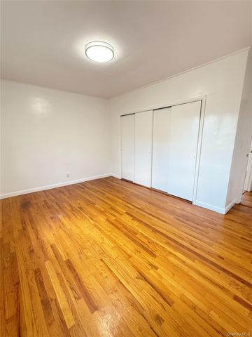 200-21 39 Ave, Bayside, NY 11361