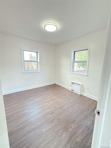 200-21 39 Ave, Bayside, NY 11361