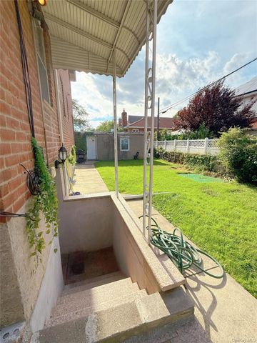 200-21 39 Ave, Bayside, NY 11361