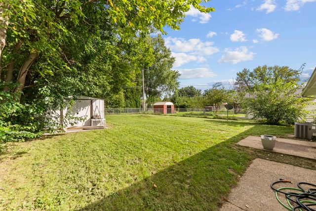 2119 N Nevada Avenue, Davenport, IA 52804