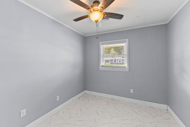 2119 N Nevada Avenue, Davenport, IA 52804