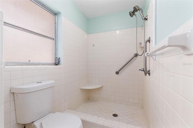 2814 NW 13TH COURT, Gainesville, FL 32605