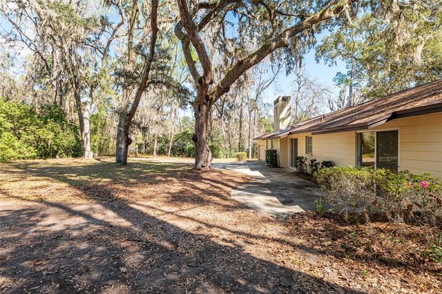 2814 NW 13TH COURT, Gainesville, FL 32605