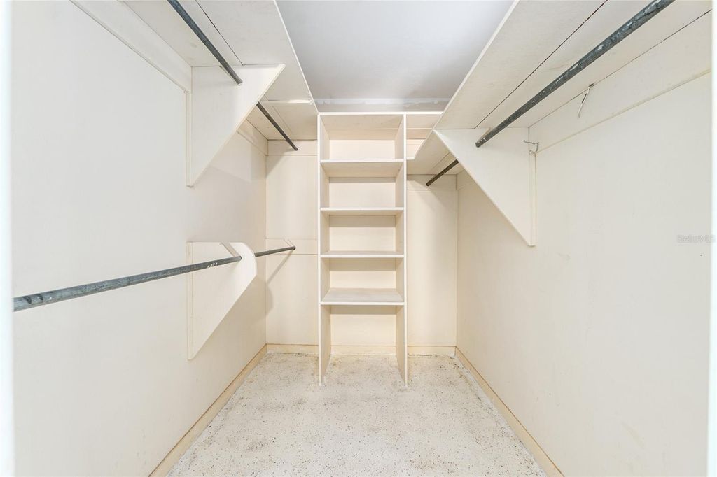 Image 38 of property listing at 2814 NW 13TH COURT, Gainesville, FL 32605