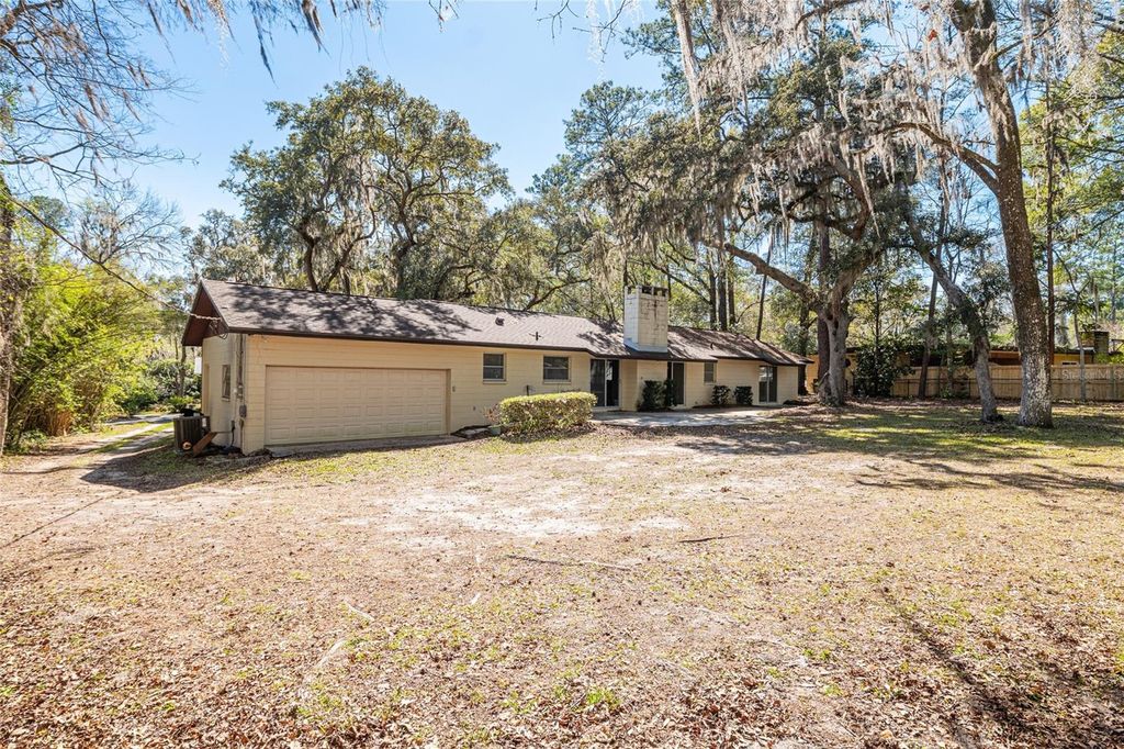 Image 51 of property listing at 2814 NW 13TH COURT, Gainesville, FL 32605