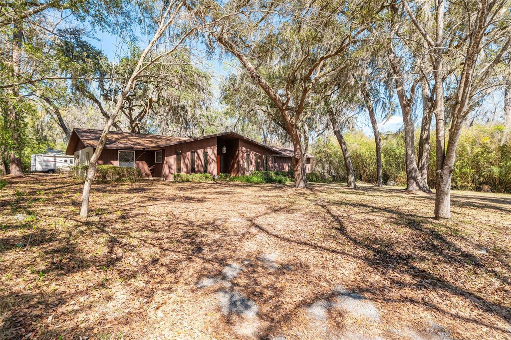 Image 58 of property listing at 2814 NW 13TH COURT, Gainesville, FL 32605