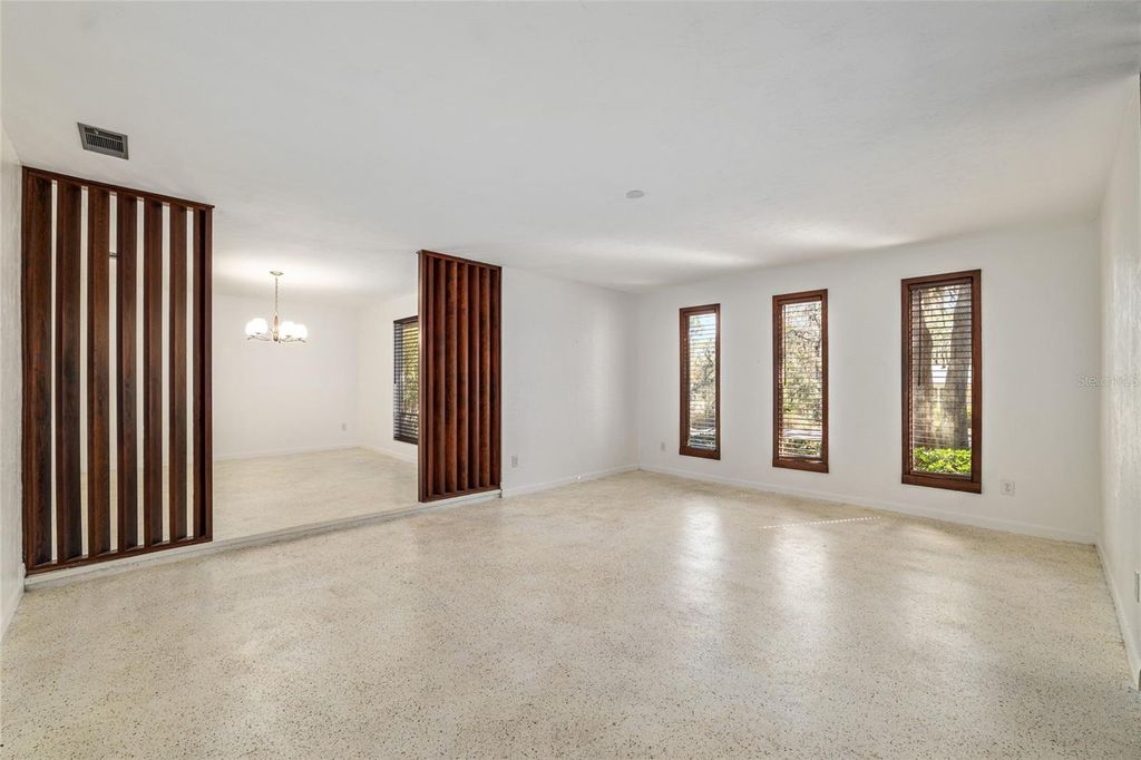 Image 10 of property listing at 2814 NW 13TH COURT, Gainesville, FL 32605