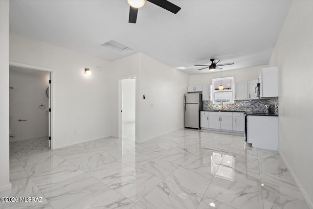 4743 E 1st Street, Tucson, AZ 85711