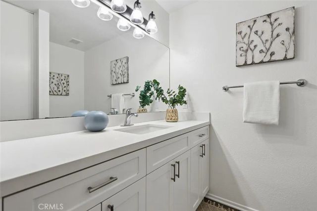 2120 Dufour Avenue 5, Redondo Beach, CA 90278