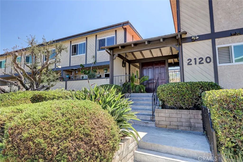2120 Dufour Avenue 5, Redondo Beach, CA 90278