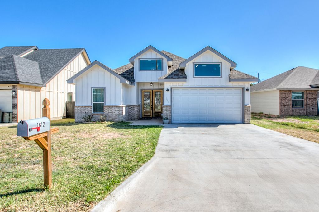 1812 Childress Street, San Angelo, TX 76901
