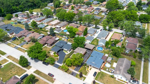 181 W 28th Street, South Chicago Heights, IL 60411