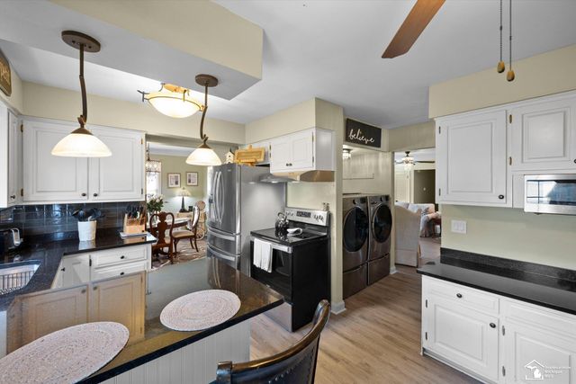 1584 Tennyson Drive, Temperance, MI 48182