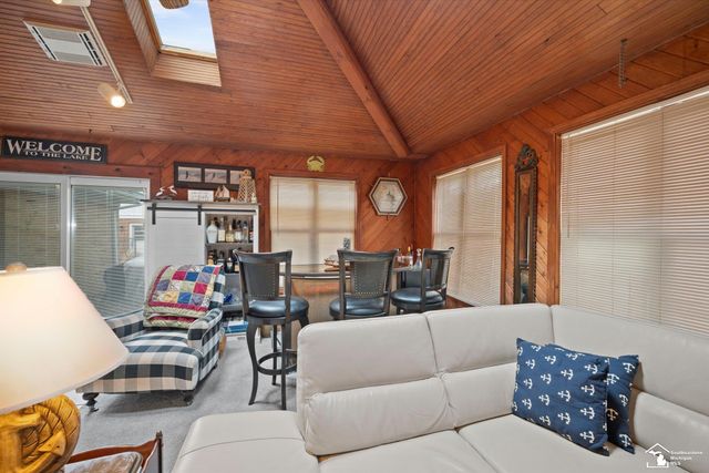 1584 Tennyson Drive, Temperance, MI 48182