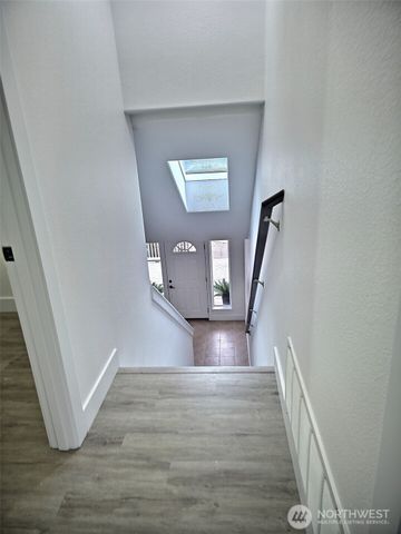 17610 14th Place W, Lynnwood, WA 98037