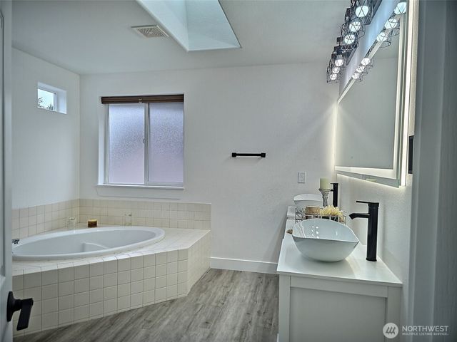 17610 14th Place W, Lynnwood, WA 98037