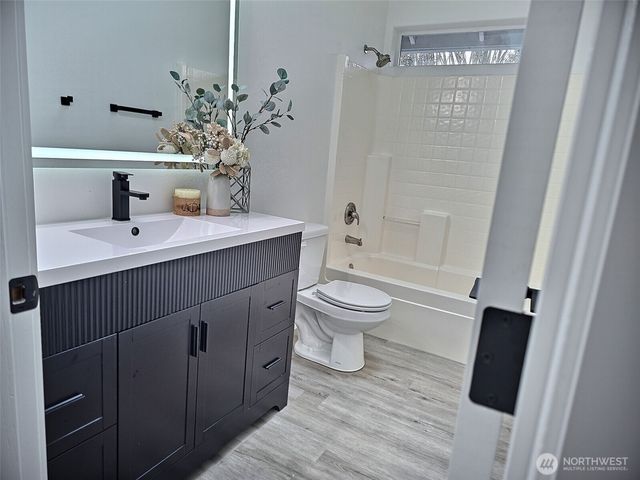 17610 14th Place W, Lynnwood, WA 98037