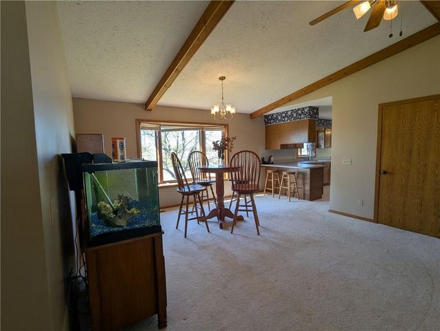 1277 200th Street, Hiawatha, KS 66434