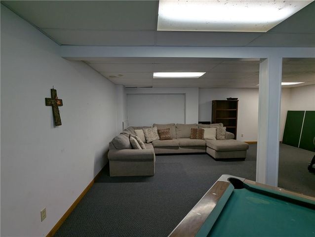 1277 200th Street, Hiawatha, KS 66434