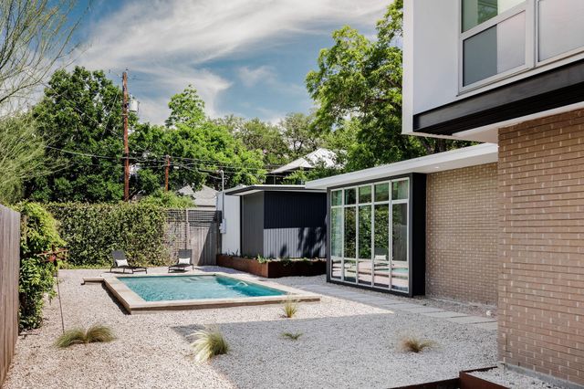 1801 Nickerson ST, Austin, TX 78704
