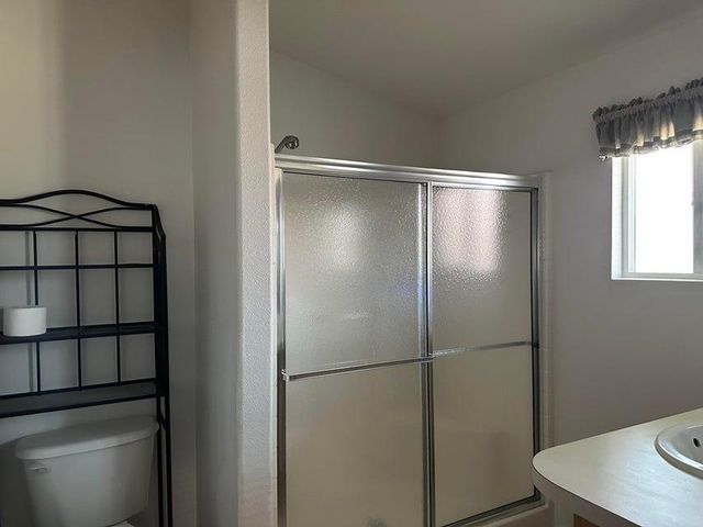 820 S Chinowth # 98, Visalia, CA 93277