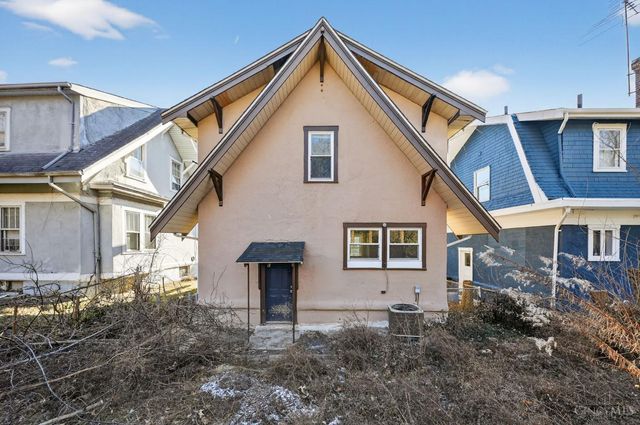 4340 W Eighth Street, Cincinnati, OH 45205