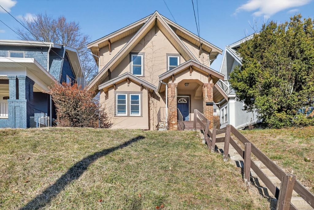 4340 W Eighth Street, Cincinnati, OH 45205