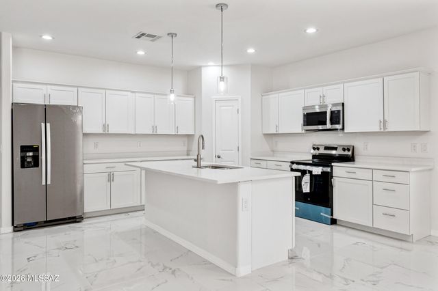 150 Camino Mar, Rio Rico, AZ 85648