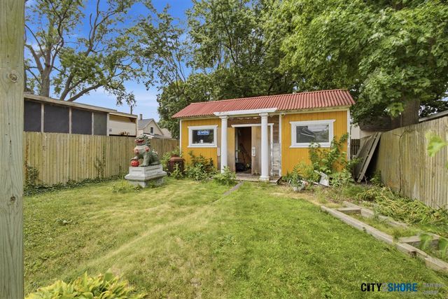 413 N 6th Street, Grand Haven, MI 49417