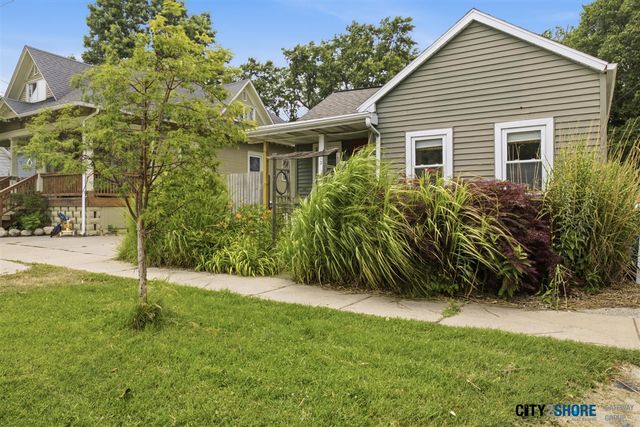 413 N 6th Street, Grand Haven, MI 49417