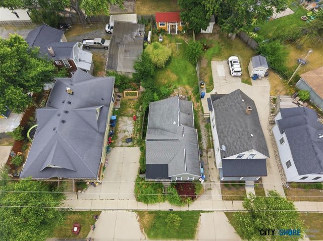 413 N 6th Street, Grand Haven, MI 49417