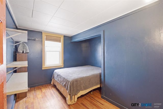 413 N 6th Street, Grand Haven, MI 49417
