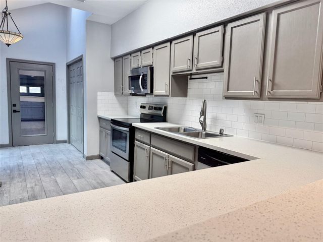 12625 Briar Patch Drive, Houston, TX 77077