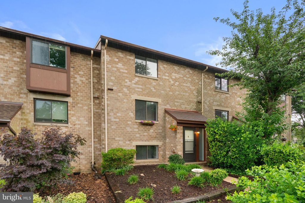 7215 TALISMAN LN, Columbia, MD 21045
