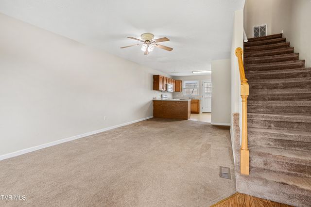 671 Beaverview Drive 671, Bristol, VA 24201