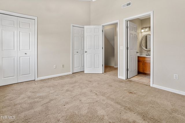 671 Beaverview Drive 671, Bristol, VA 24201