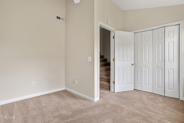 671 Beaverview Drive 671, Bristol, VA 24201