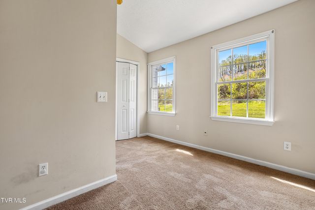 671 Beaverview Drive 671, Bristol, VA 24201