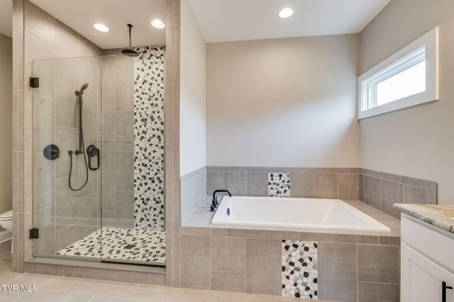 3019 Sawgrass Drive, Jonesborough, TN 37659