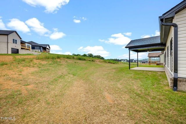 3019 Sawgrass Drive, Jonesborough, TN 37659